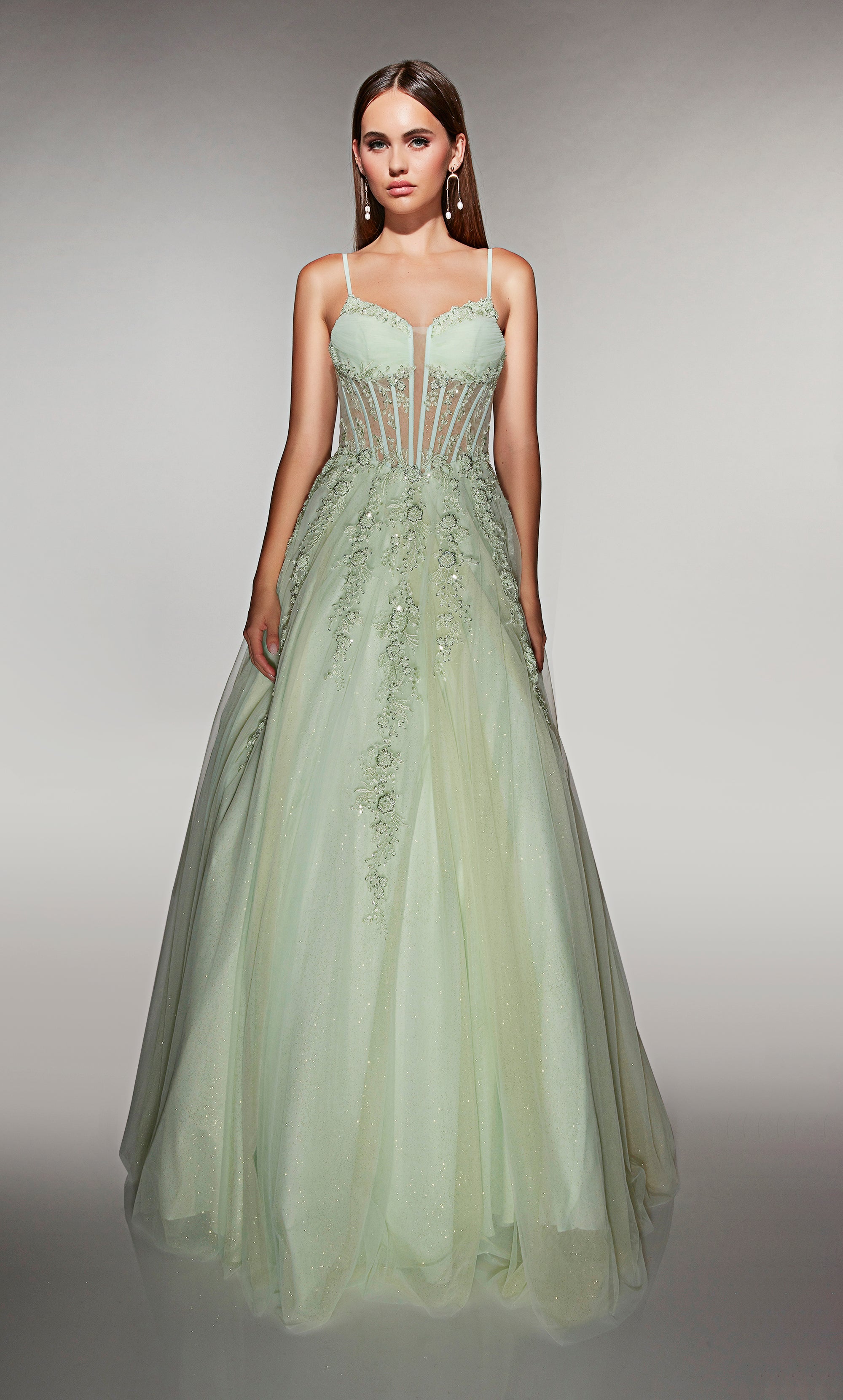 62061-alyce-paris.jpg