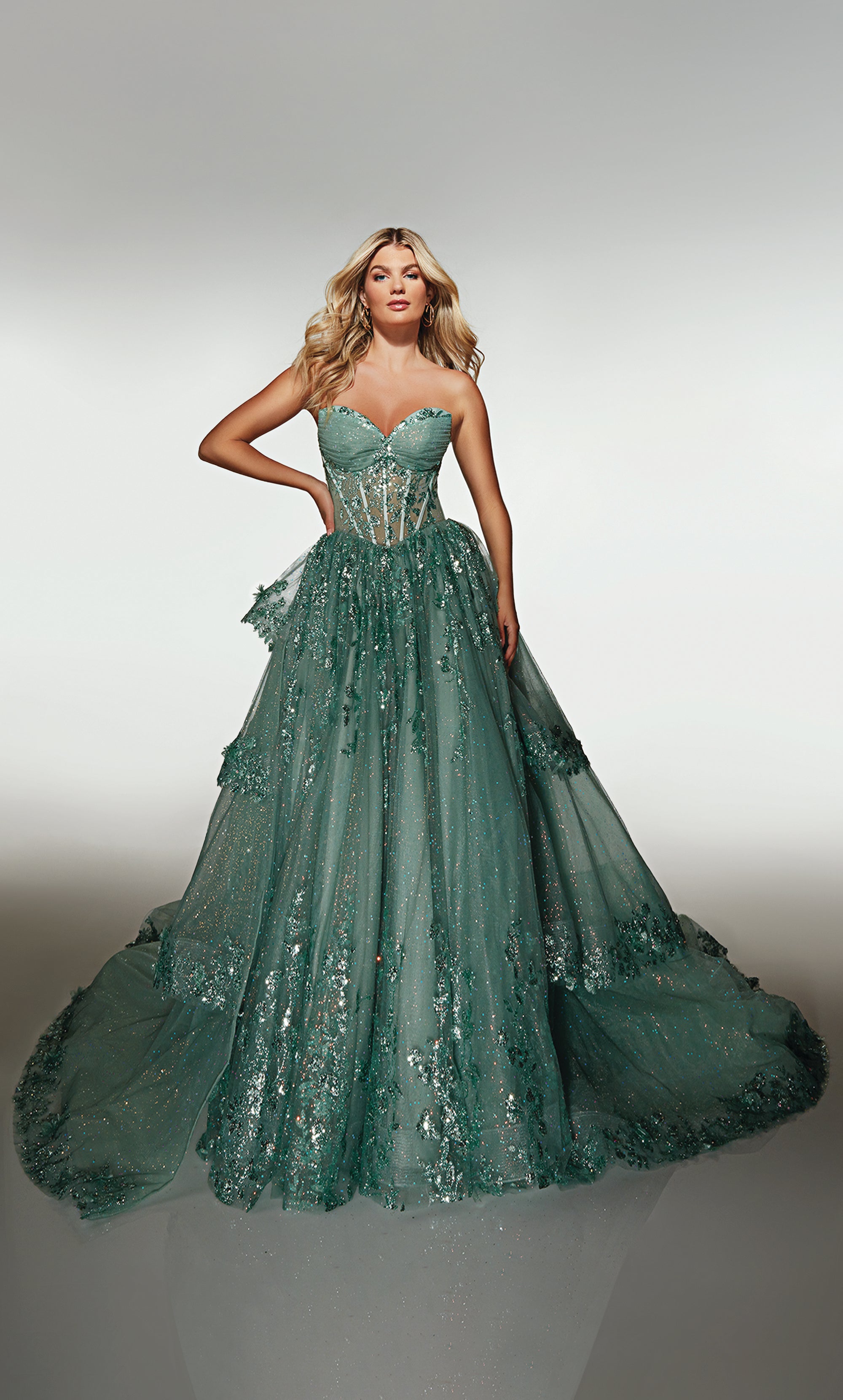 62158 Alyce Paris
