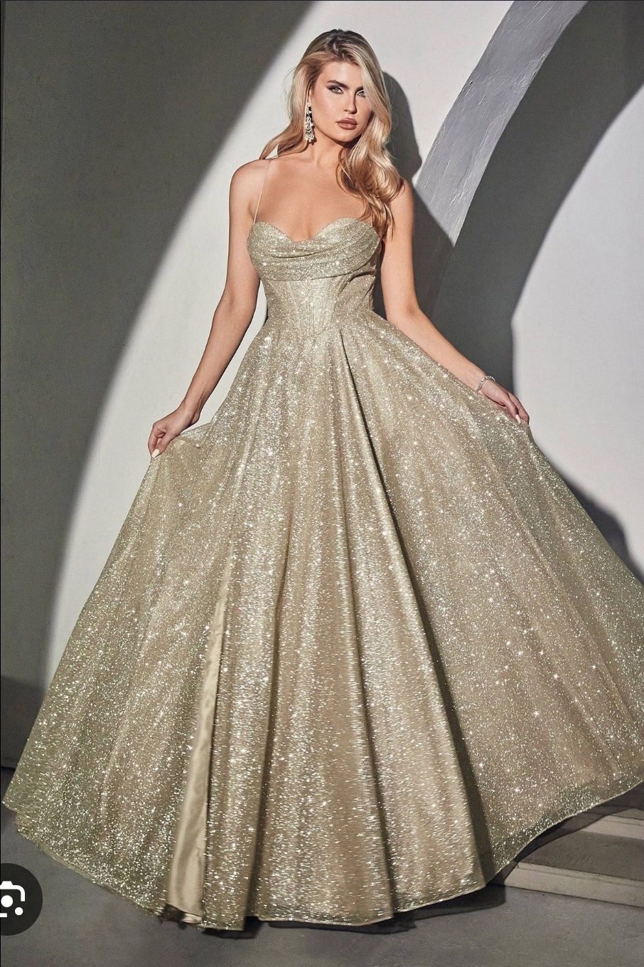 cd252-jolene-gold.jpg