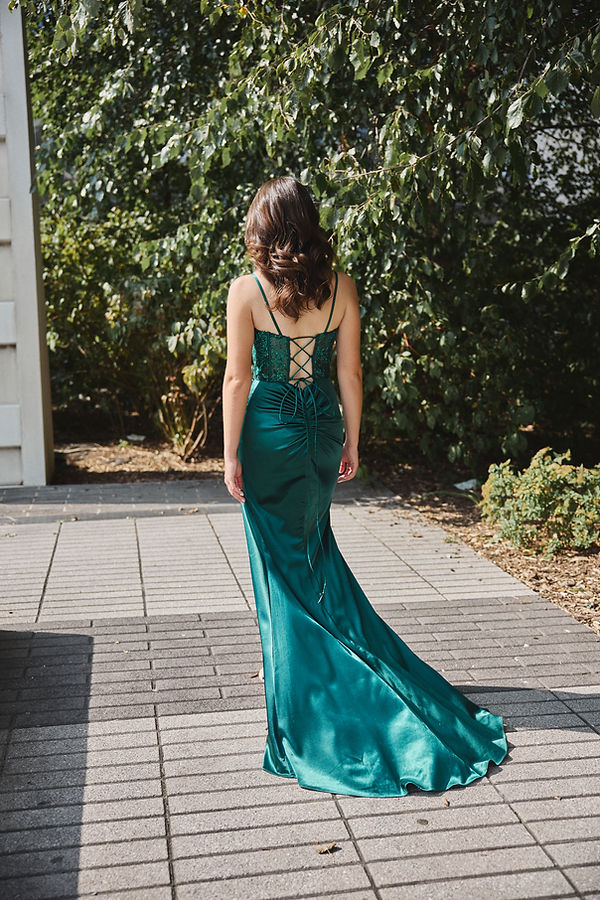 bl2059-bridalane-dos.jpg